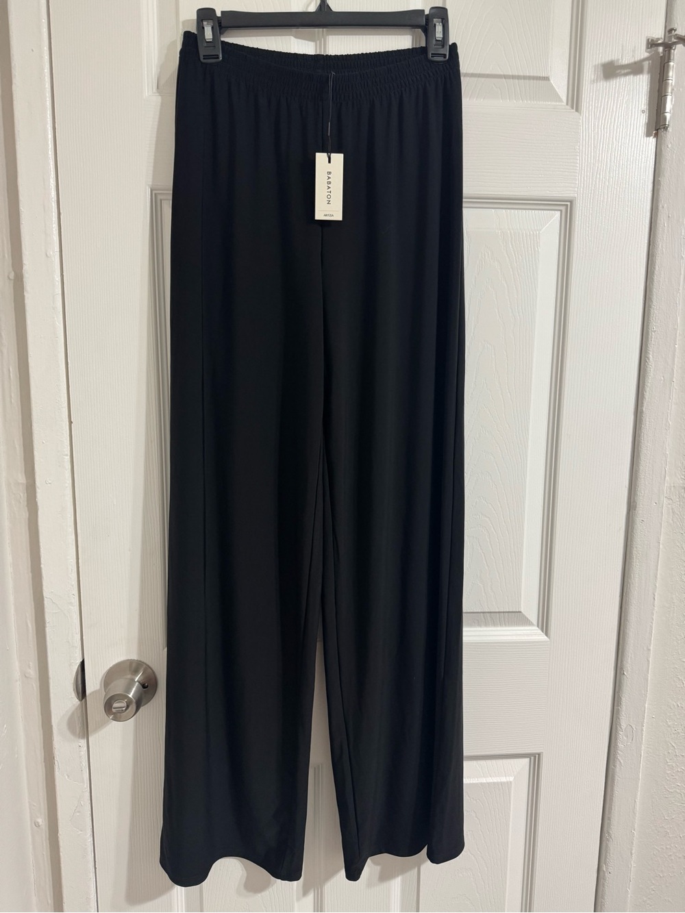 Aritzia Wide-Leg Pull-On Pants in Black